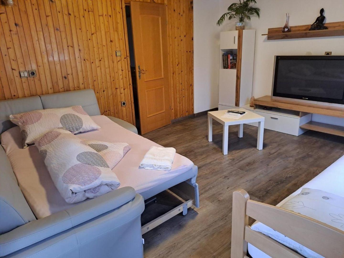 Kiara Rooms ゴレンスカ地方 エクステリア 写真