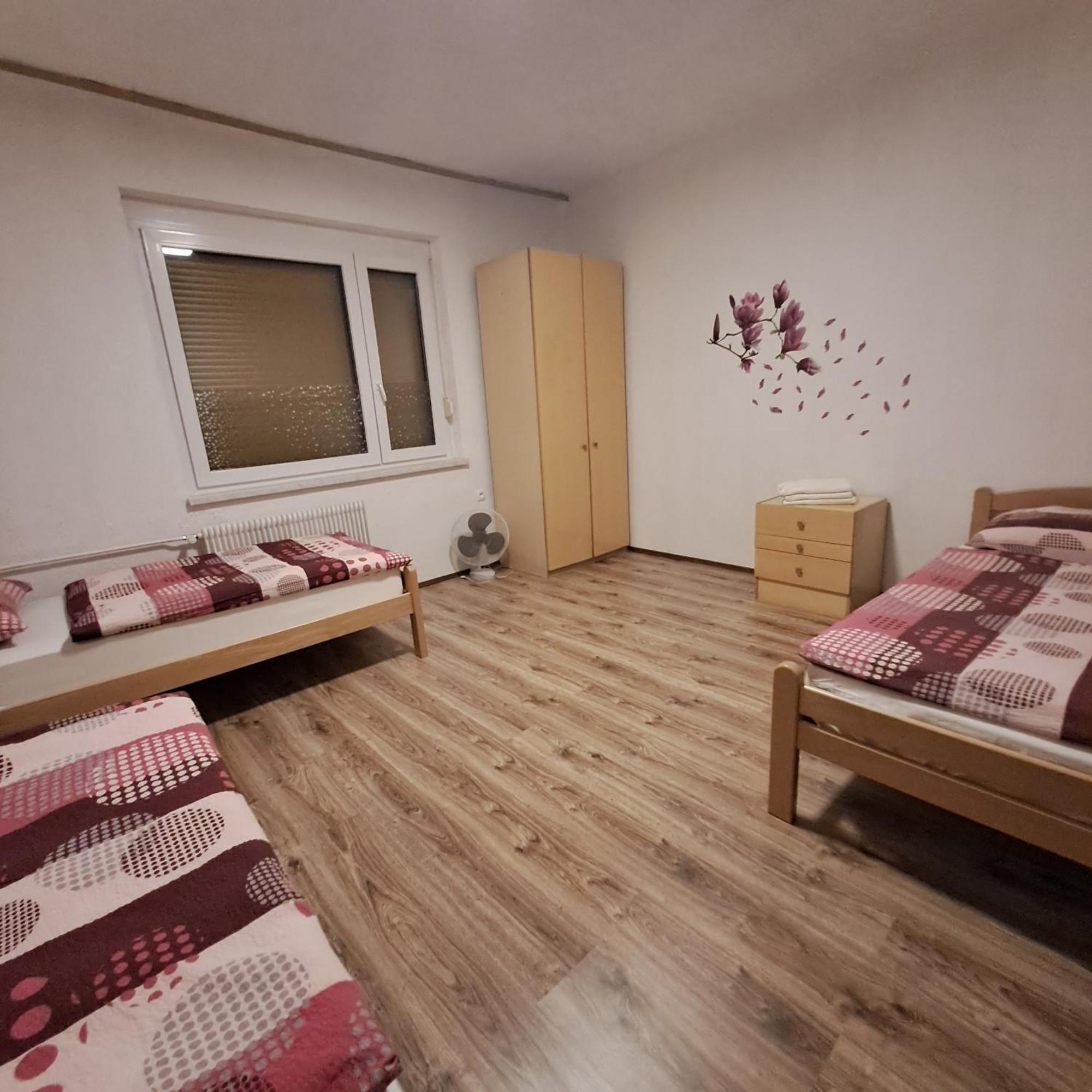 Kiara Rooms ゴレンスカ地方 エクステリア 写真
